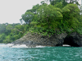 Ocean Cave - Morro Negrito, Panama - Layback Travel