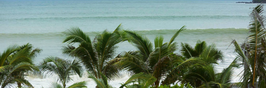 Waves and Surfing in Guanico, Panama - Layback Travel