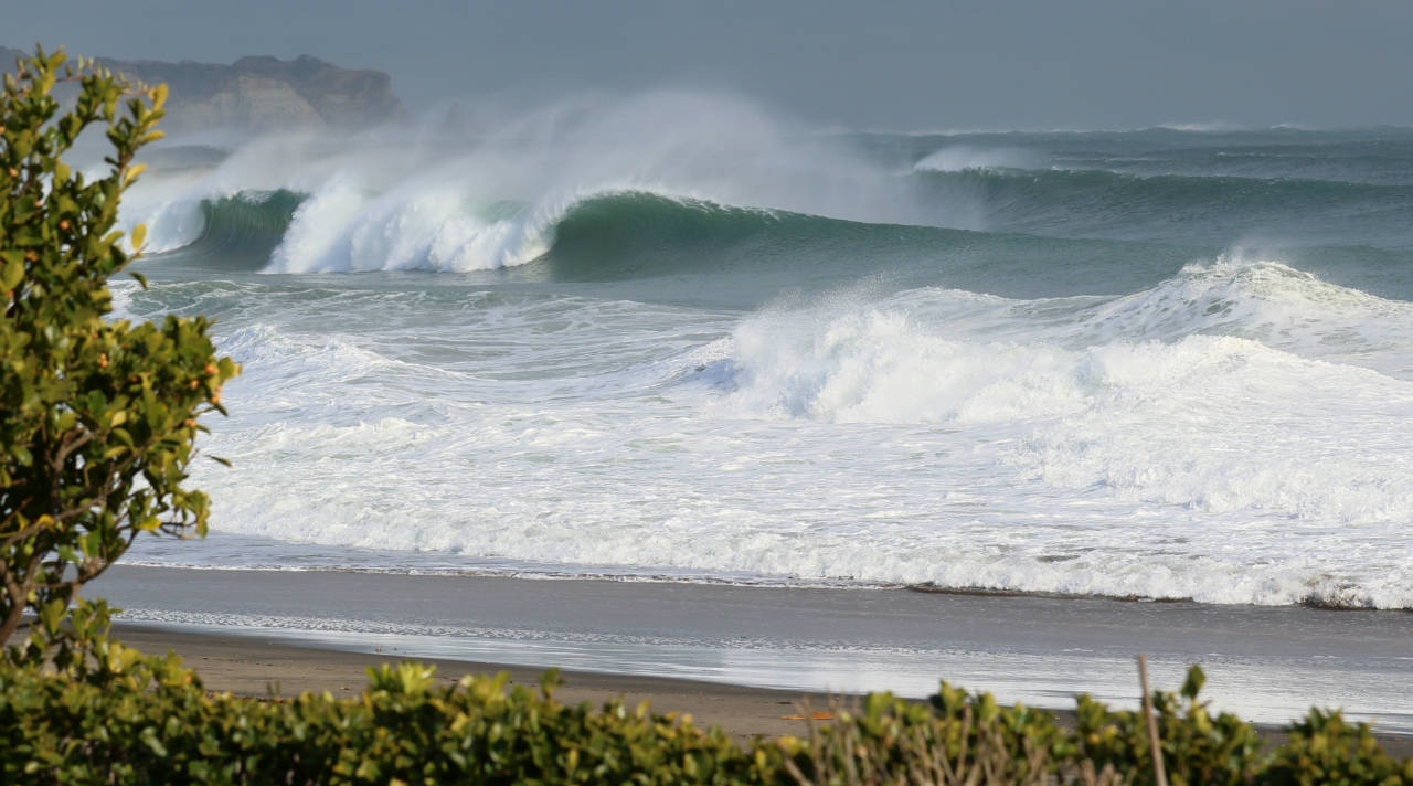 Storm Waves in Chiba Japan - picture by Dane Gillett