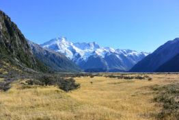 Mount Cook, New Zealand - Layback Travel