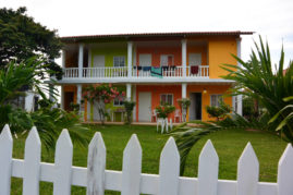 Sherlly Cabins - Santa Catalina, Panama - Layback Travel