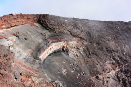 The steaming crater on top of Mount Ngauruhoe - New Zealand